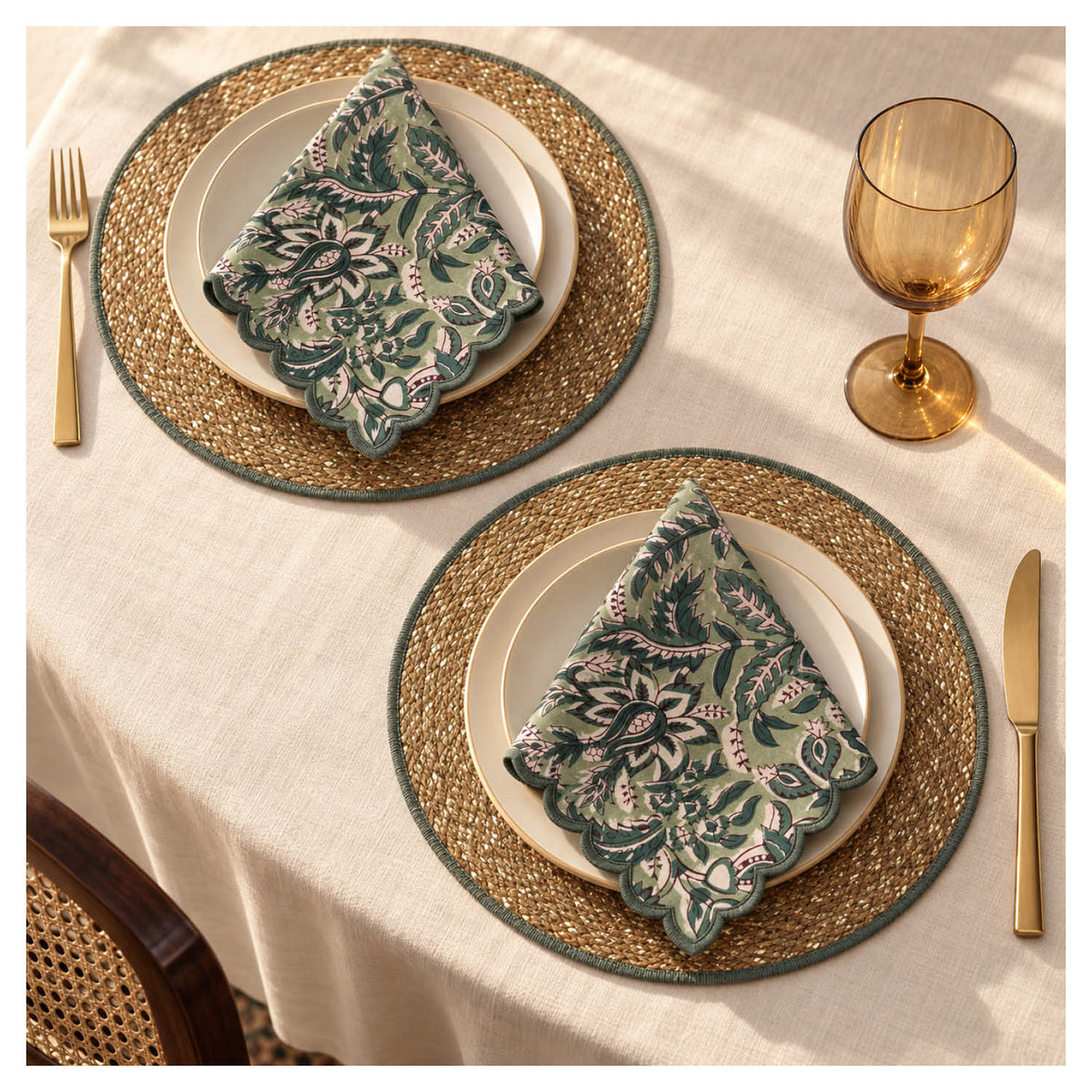 Spelt Shimmer Mats & Scalloped Napkins Set – Sage